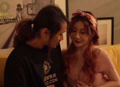 O marido desejando a carne da esposa com tesão